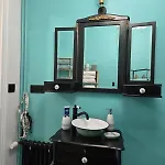 Apartment La Petite Maison Bleue Avec Grande Piscine Chauffee Et Couverte